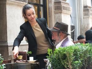 cappello, donna, caffè, bar, sigaro, uomo, barba, vecchio, tazzina, verde, cameriera, anziano, due